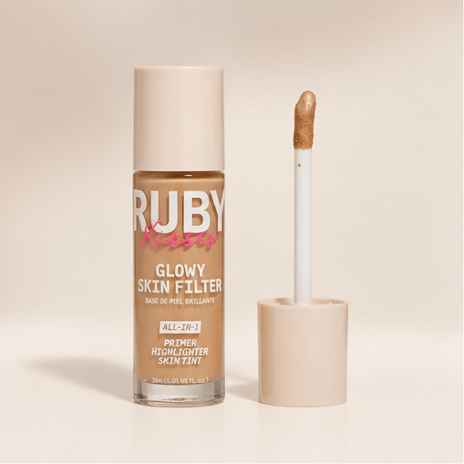 Foundation 3 in 1 Glowy Skin Filter Fair Light, 30 Ml, Ruby Kisses - image 1