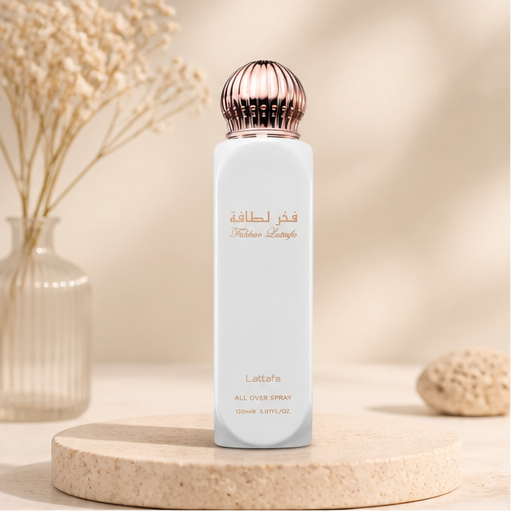 Lattafa Fakhar by Lattafa ALL OVER SPRAY 5.07 OZ for WOMEN - image 1
