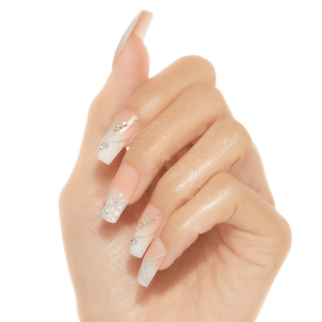 Kiss Classy Premium Press On Glue Nails - Stunning!